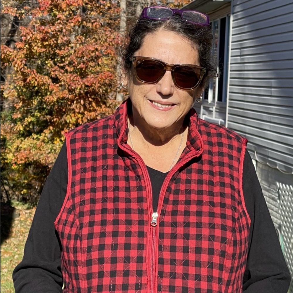 Meet your Posher, Maria